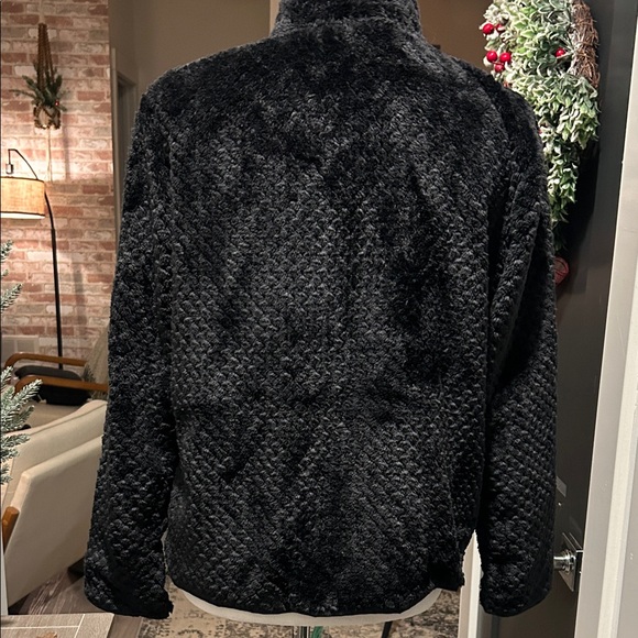Anne Klein S Black with gold accents soft teddy fleece Jacket - Picture 7 of 11